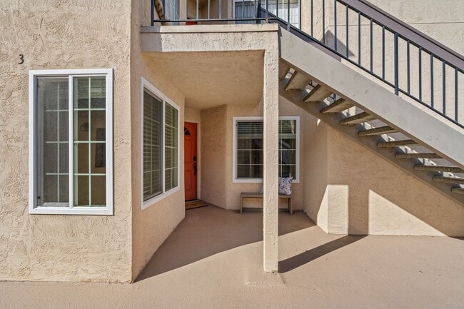 Building Photo - Remodeled 2 bed/2bath in Imperial Beach