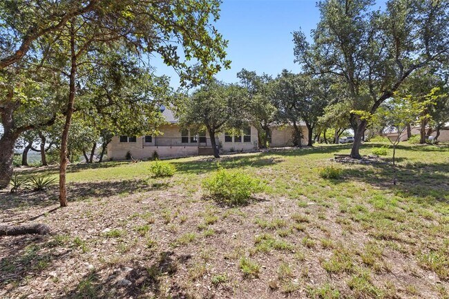 Building Photo - 13700 Madrone Mountain Way