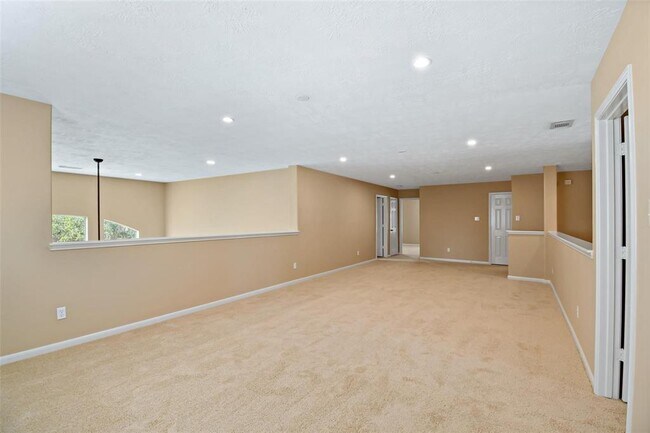 Building Photo - 8019 Spring Bluebonnet Dr