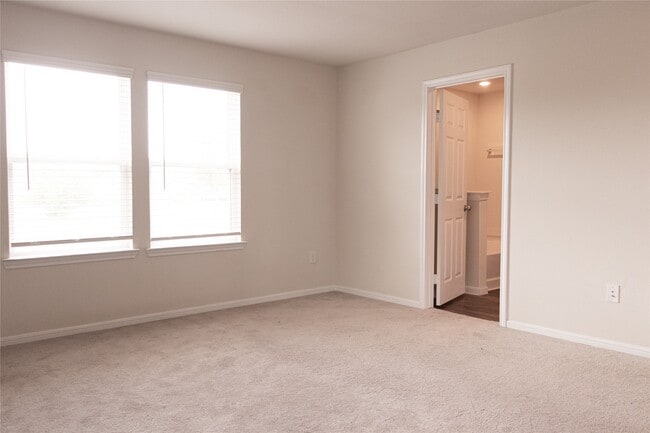 Building Photo - 14511 Sweet Cherry Dr