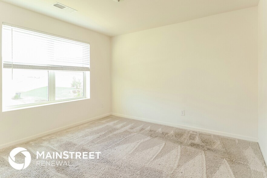 Building Photo - 13021 Joclaire Ct