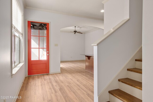 Building Photo - 329 Chimney Rock Blvd
