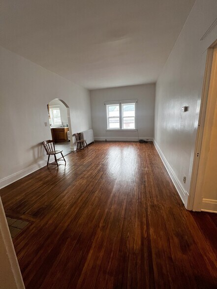 Dining Room - 1928 S Park Ave