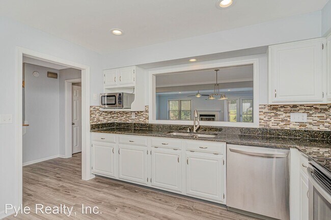 Building Photo - 4711 Kempsville Greens Pkwy