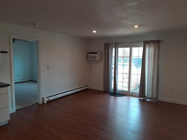 Building Photo - 7 Autumn Leaf Dr