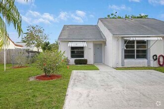 Building Photo - 113 Pinewood Ct
