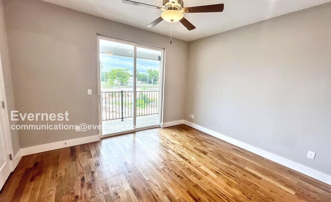 Building Photo - 1063 Montague Pl