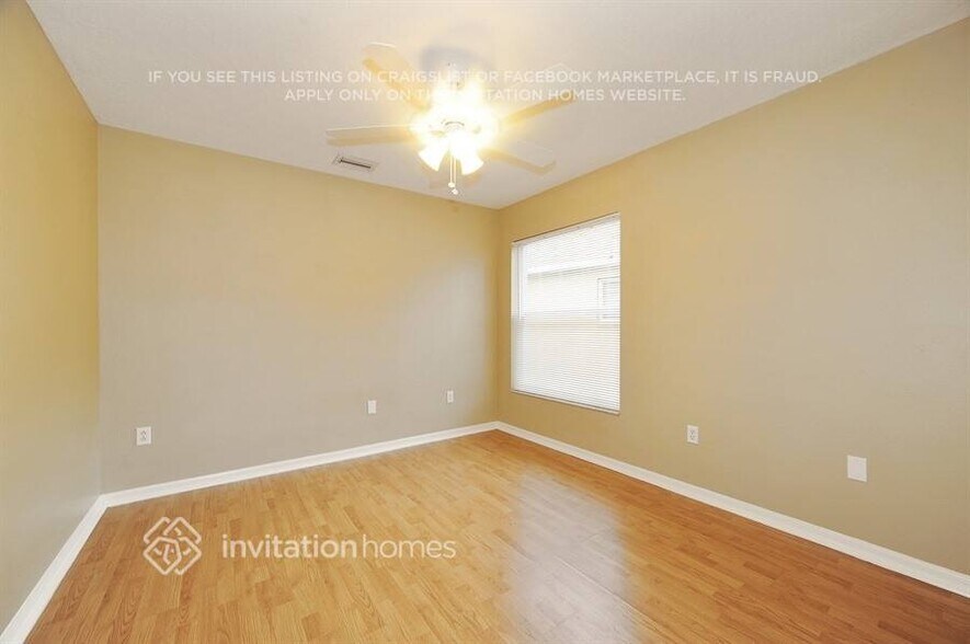 Building Photo - 3049 Castle Rock Cir