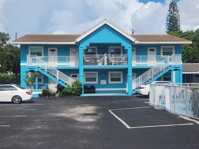 Building Photo - 509 Hibiscus Ave