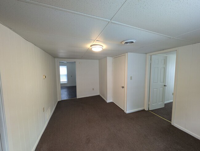 Building Photo - 1023-1025 Cascade St