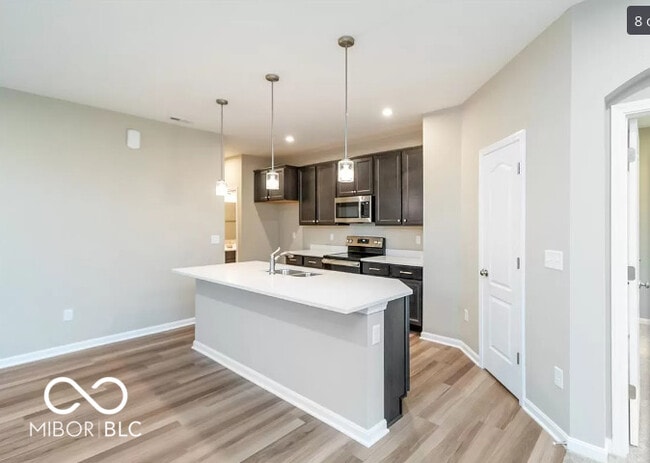 Building Photo - 10309 Gateway Dr