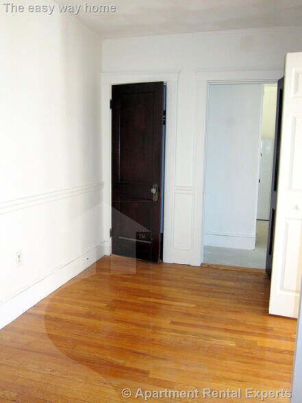 Building Photo - 155 Summer St