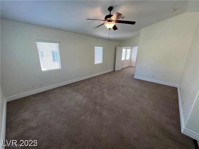 Building Photo - 291 Broken Par Dr