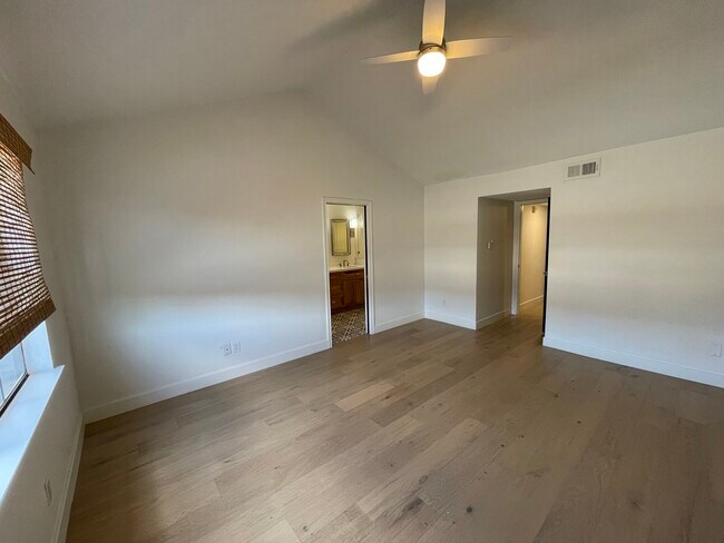 Building Photo - 1201 McDuffie St