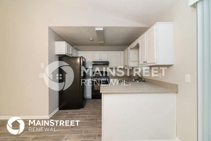 Building Photo - 306 Adelene Way