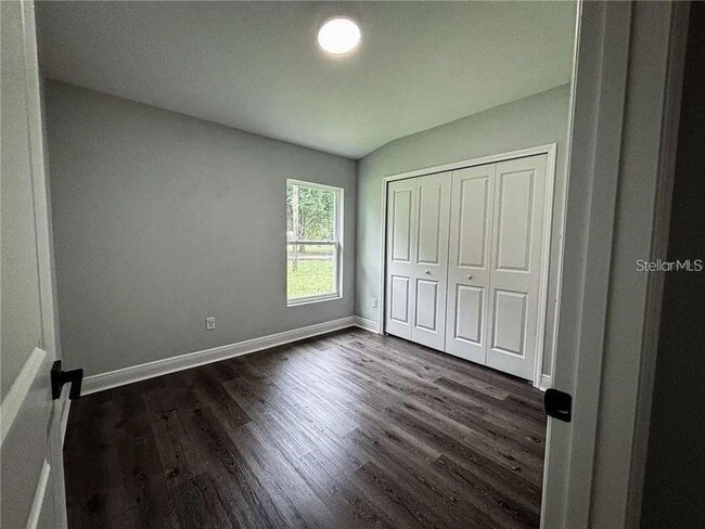 Building Photo - AMAZING 3-bedroom, 2-bathroom home.