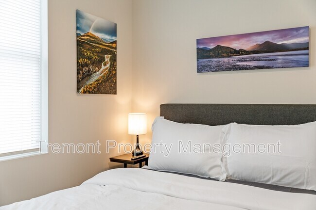 Building Photo - 24 Sawyer St