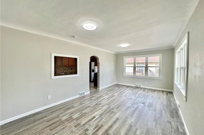 Building Photo - 2303 Maple St