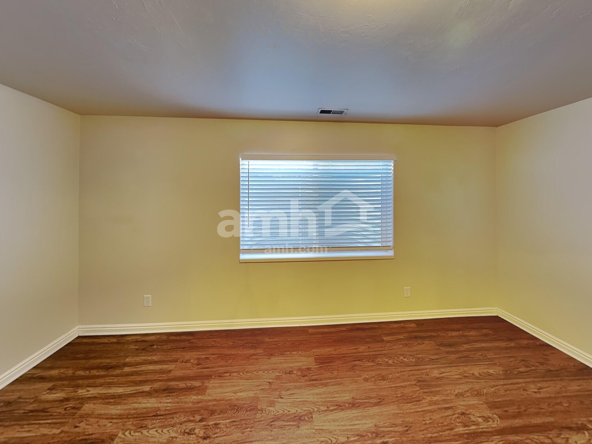 Building Photo - 8671 S Dove Meadows Ln