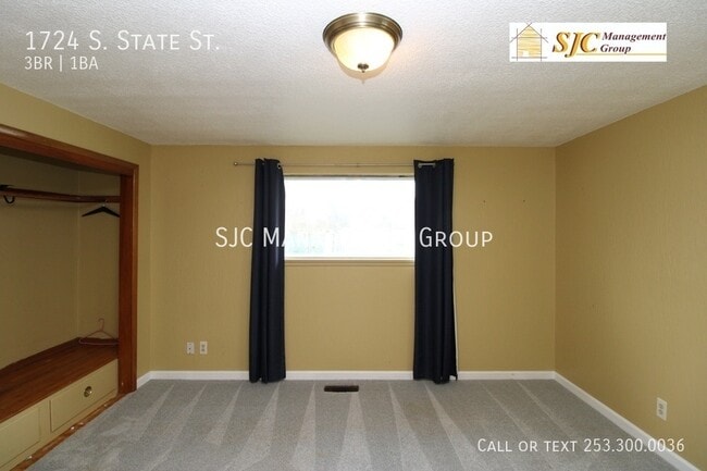 Building Photo - 1724 S State St