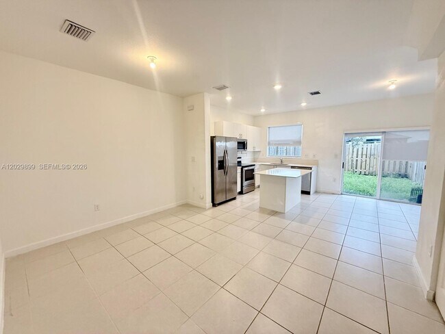 Building Photo - 16302 SW 291st Ter