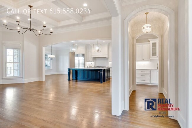 Building Photo - 9220 Lehigh Dr