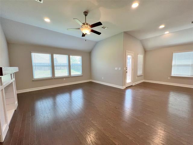 Building Photo - 3620 Venetian Ct