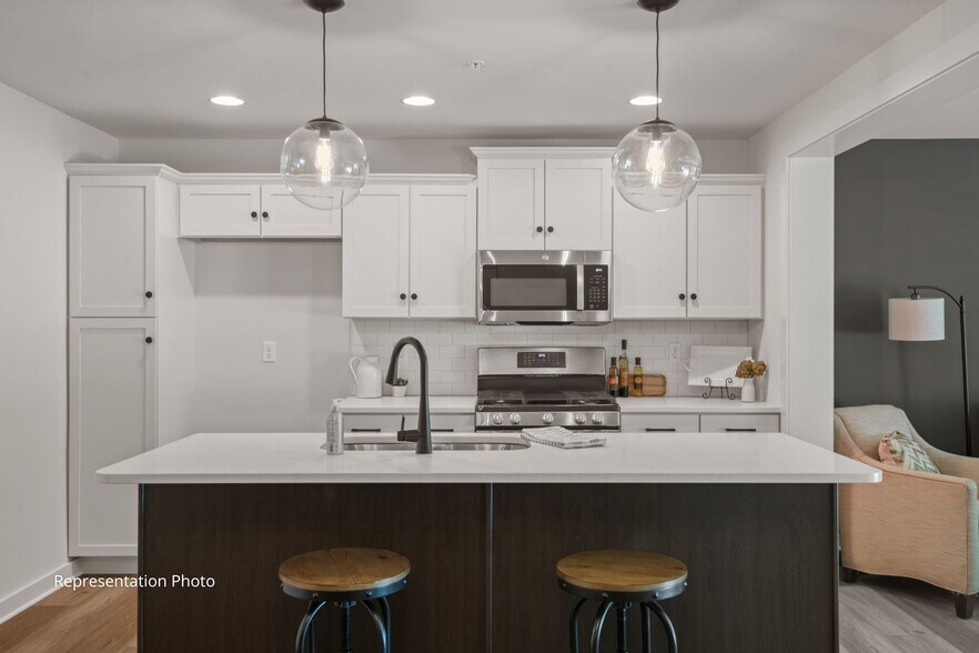 Building Photo - 151 Beech Tree Ct