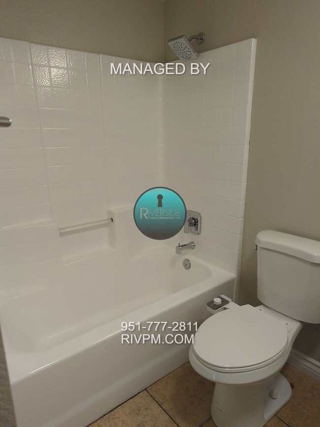 Building Photo - Cul-de-sac home on a large lot in Moreno V...