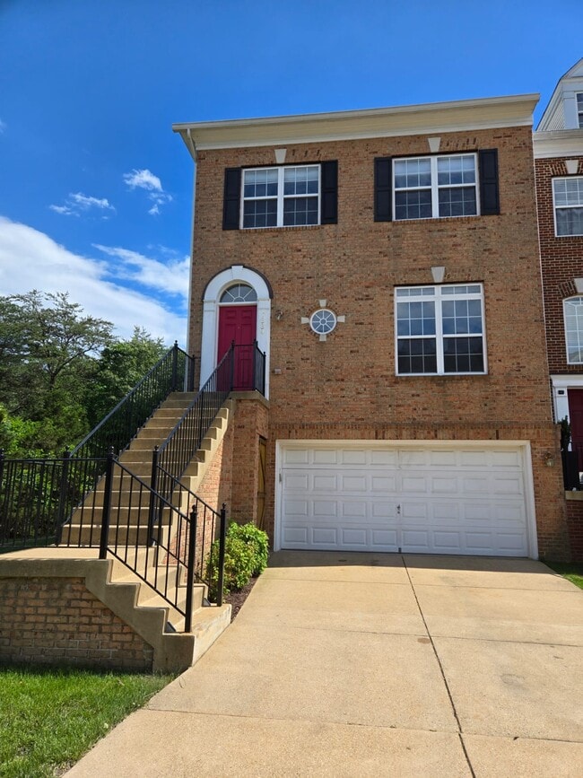 Building Photo - 7334 Hampton Manor Pl