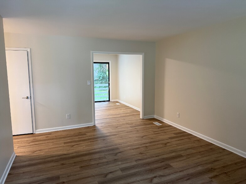 Building Photo - 318 Ridgecrest Rd