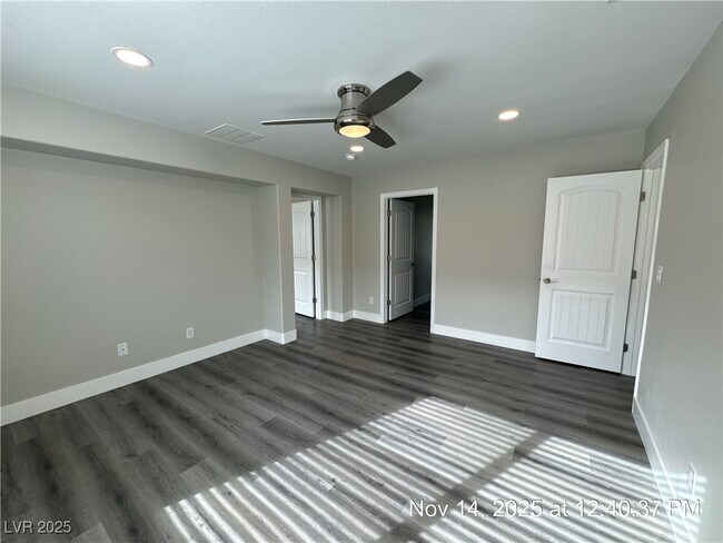 Building Photo - 7363 London Blue Ct