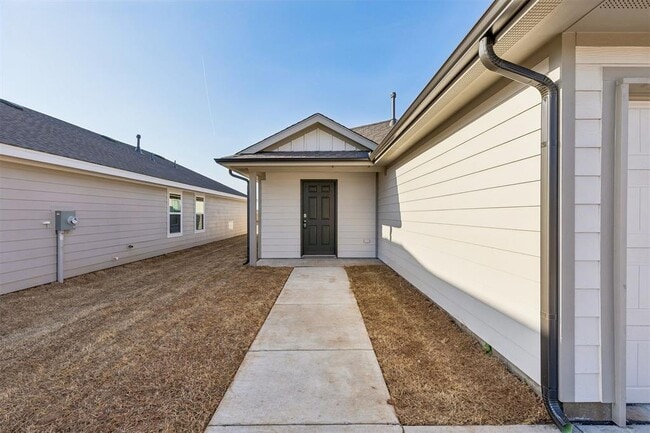 Building Photo - 8812 SW 31st St