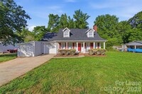 Building Photo - 319 Deep Forest Ct
