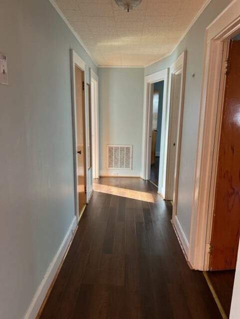 Building Photo - 205 Highland Ave SW