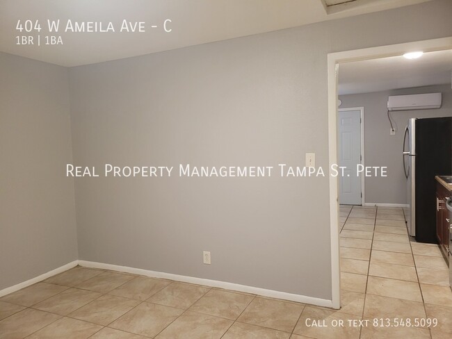 Building Photo - 404 W Amelia Ave