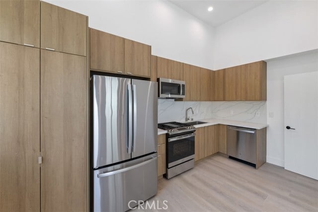 Building Photo - 4810 Mascot St