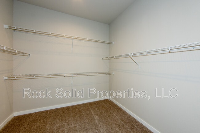 Building Photo - 1308 Rabbit Brush Trl