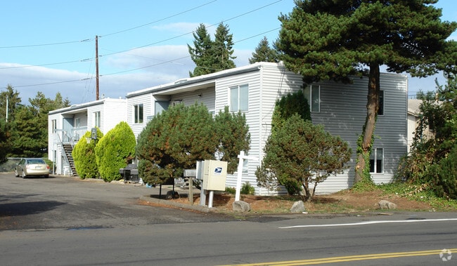 Building Photo - 1723-1727 Park Ave NE