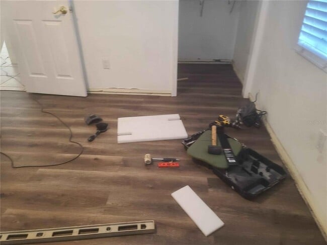 Building Photo - 833 Disston Ave