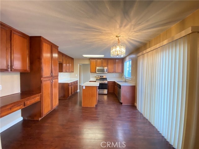 Building Photo - 708 Hillview St