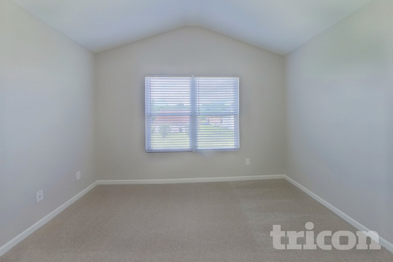 Building Photo - 528 Gentle Breeze Ln