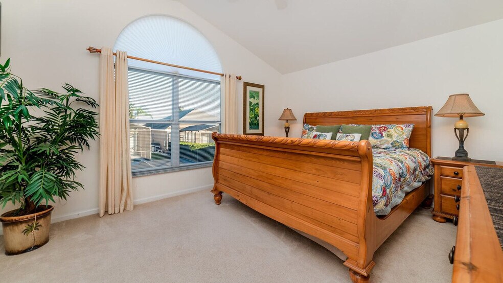 Building Photo - 8136 Sun Palm Dr