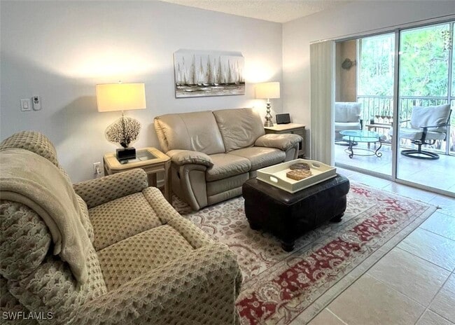 Building Photo - 1865 Florida Club Dr