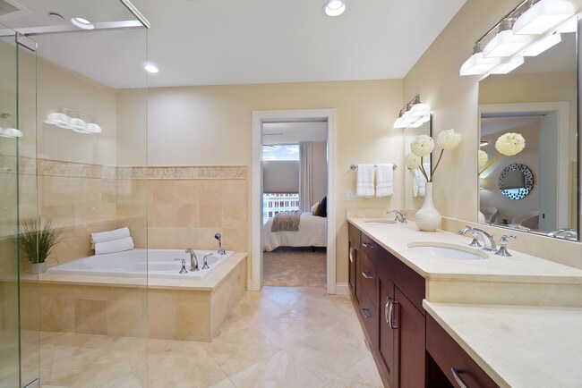 Building Photo - 1 Roebling Wy