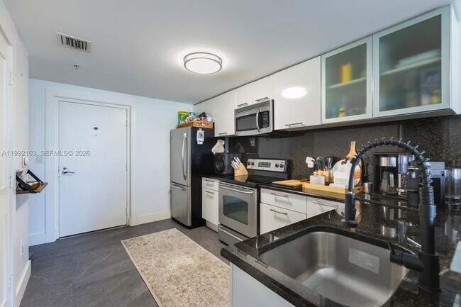 Building Photo - 3339 Virginia St