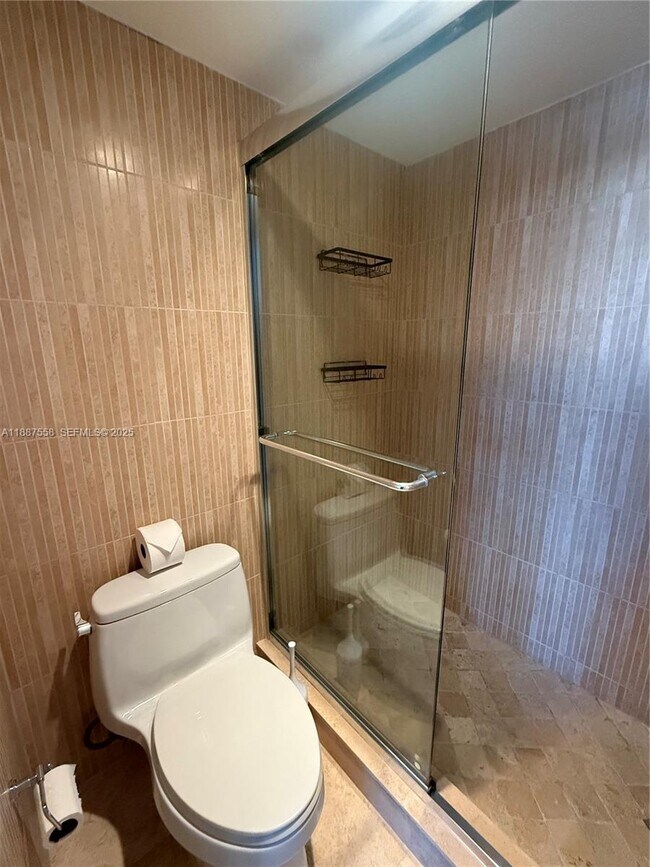 Building Photo - 3161 S Ocean Dr