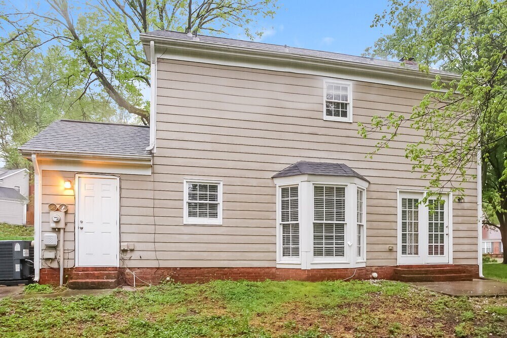 Building Photo - 2134 Dembrigh Ln