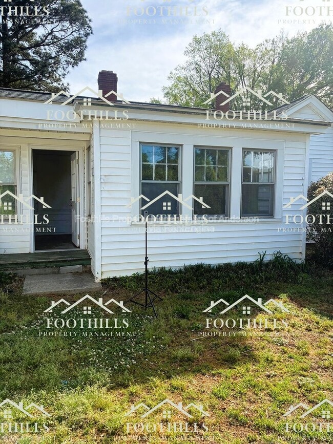 Building Photo - 611 Bonham Ct