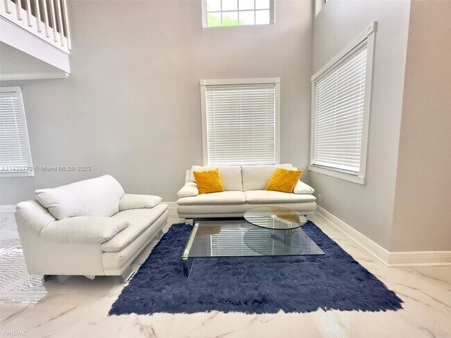 Building Photo - 3 br, 2.5 bath House - 8910 NW 45th Ct # 0